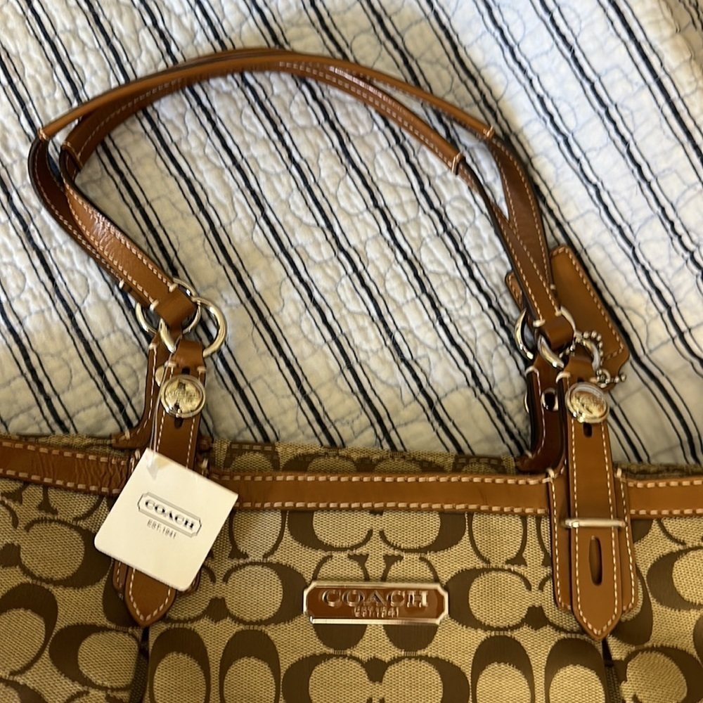 NWT Coach  Brown Signature Gallery Tote Handbag F15156 - Picture 13 of 14